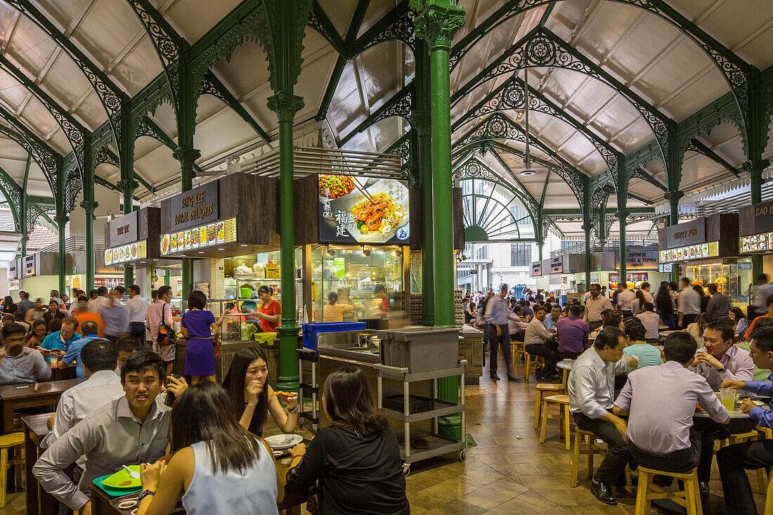Food court, Telok Ayer Market or Lau Pa Sat meaning old market, historic building, hawker food centre, lunchtime, Downtown, locals, Singaporeans, Victorian cast-iron structure, Singapore, Asia