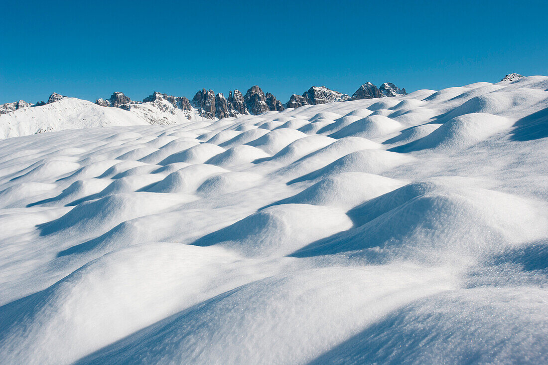 View from Salfeins to Kalkkoegel, Stubai Alps, Tyrol, Austria