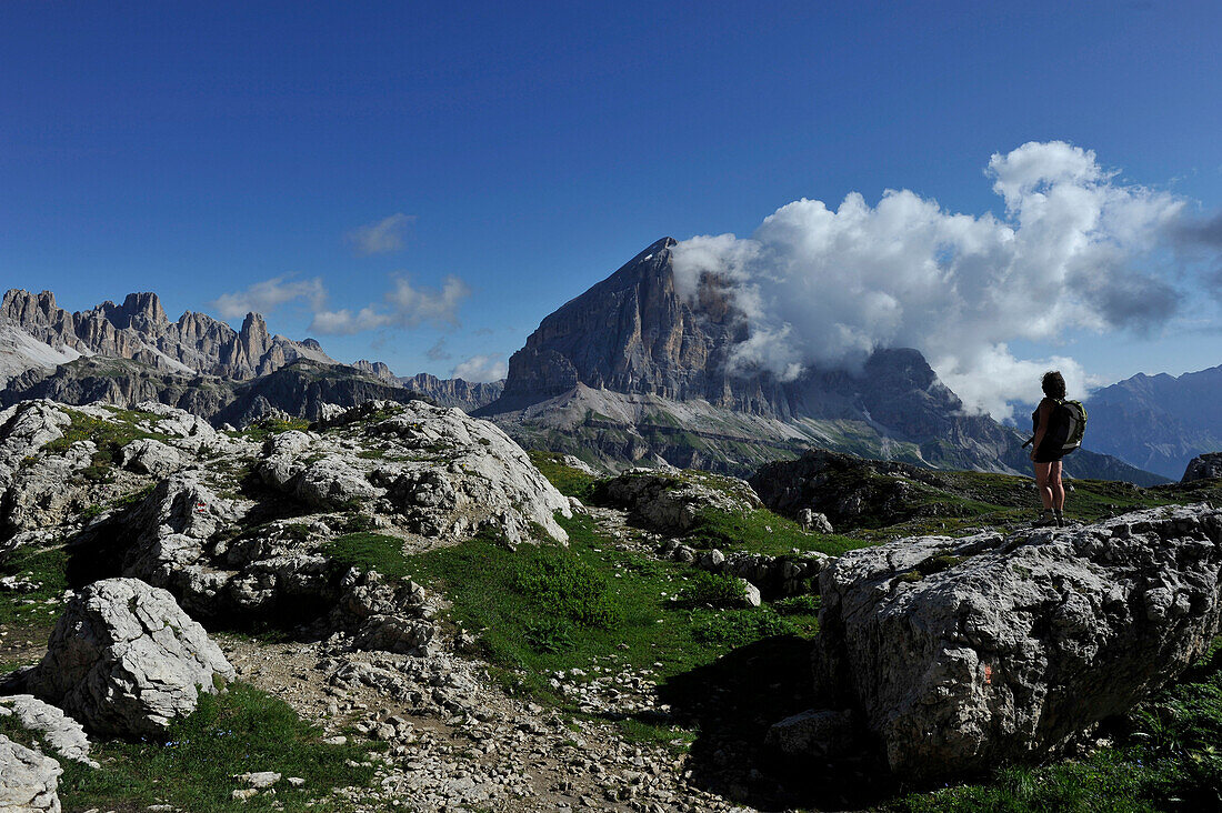 Climbing Mount Nuvolau, View to Tofana, Nuvolau Group, Dolomites, South Tyrol, Italy