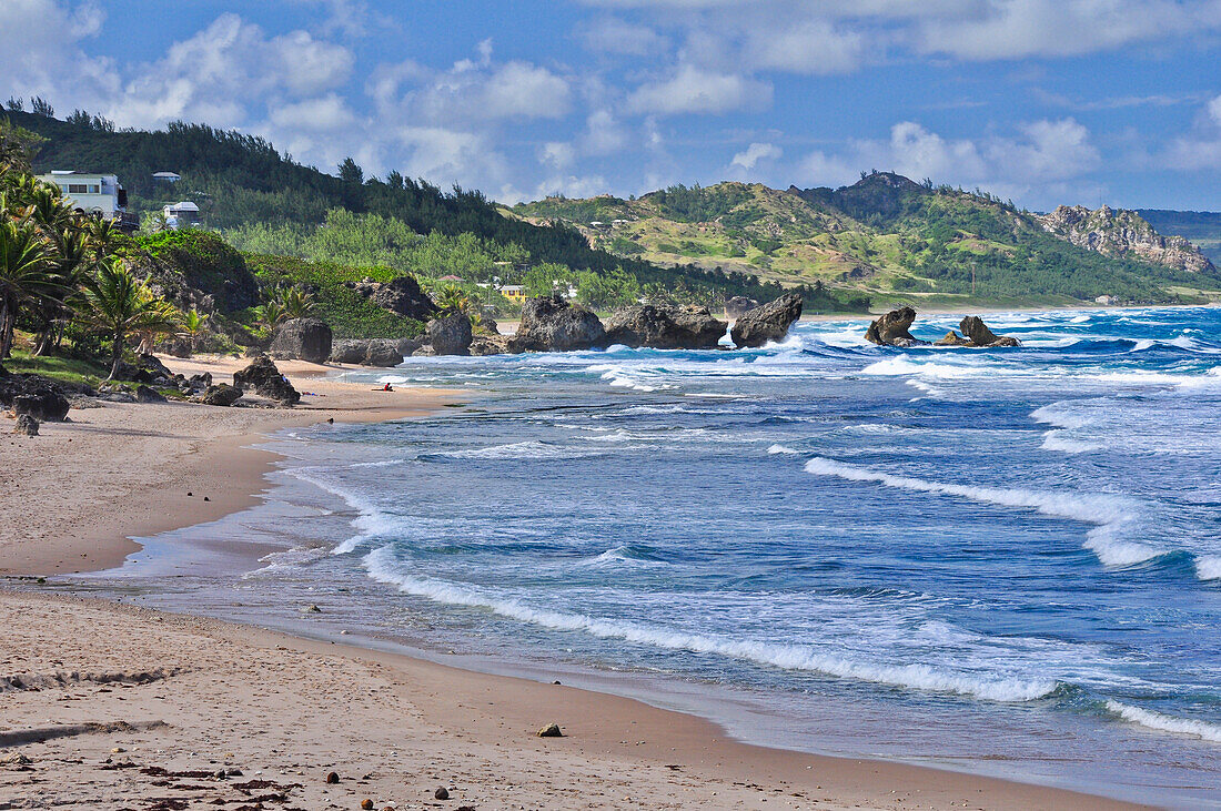 Strand mit Felsen und Wellen, Meer, Bathsheeba, Ostküste, Barbados, Kleine Antillen, Westindische Inseln, Windward Islands, Antillen, Karibik, Mittelamerika
