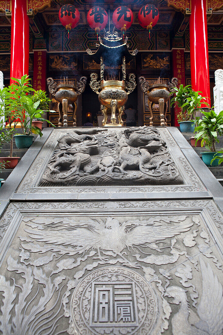 Ornamente vor einem chinesischen Tempel in Kaohsiung, Taiwan, Republik China, Asien