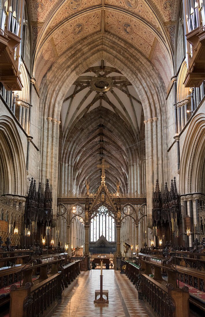 Choir and nave looking West, Worcester Cathedral, Worcester, England, United Kingdom, Europe
