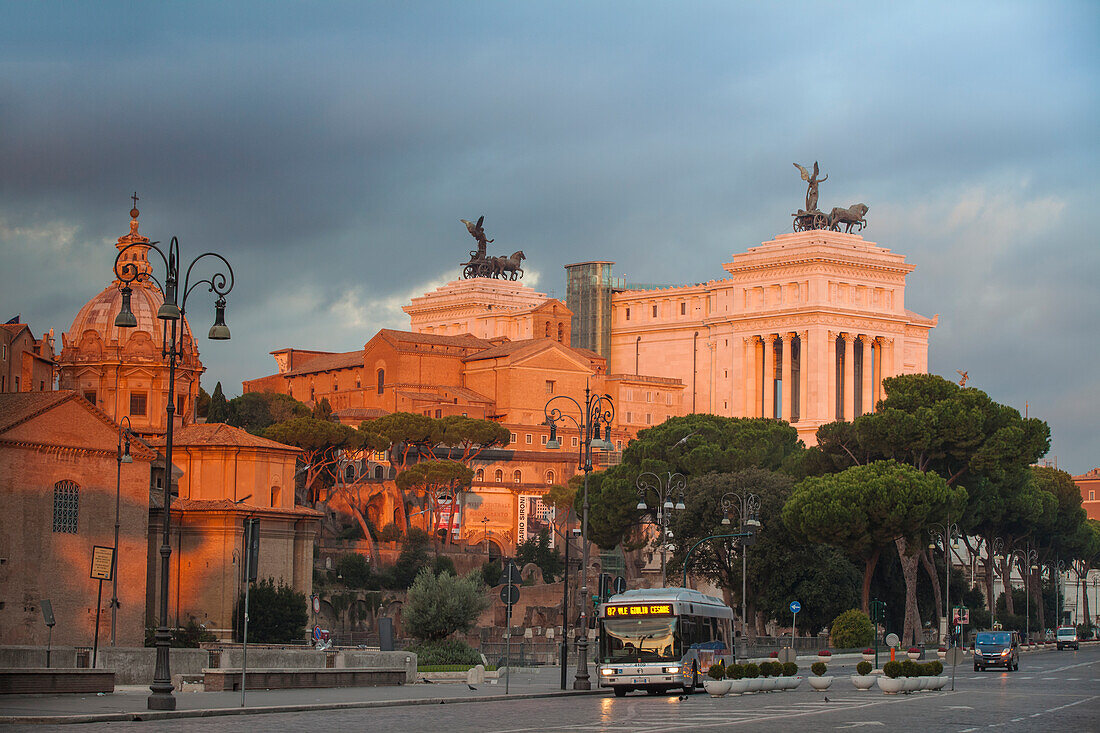 Vittorio Emanuele II Monument, Rome, Lazio, Italy, Europe
