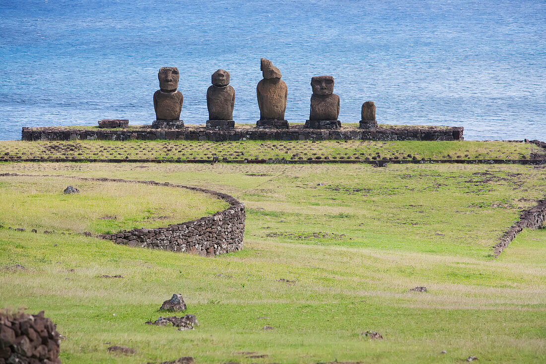 Ahu Vai Ure At The Tahai Ceremonial Complex Tahai, Restored By Mulloy And Ayres. Rapa Nui Easter Island, Chile