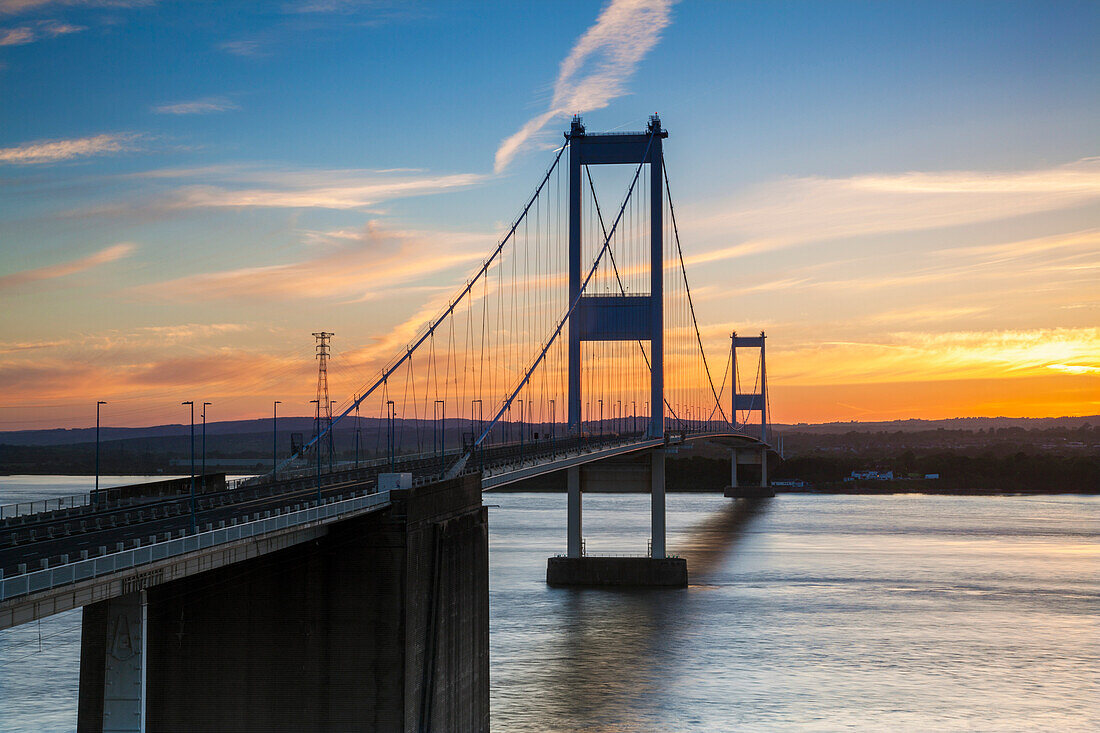 Old First Severn Bridge, Avon, England, United Kingdom, Europe