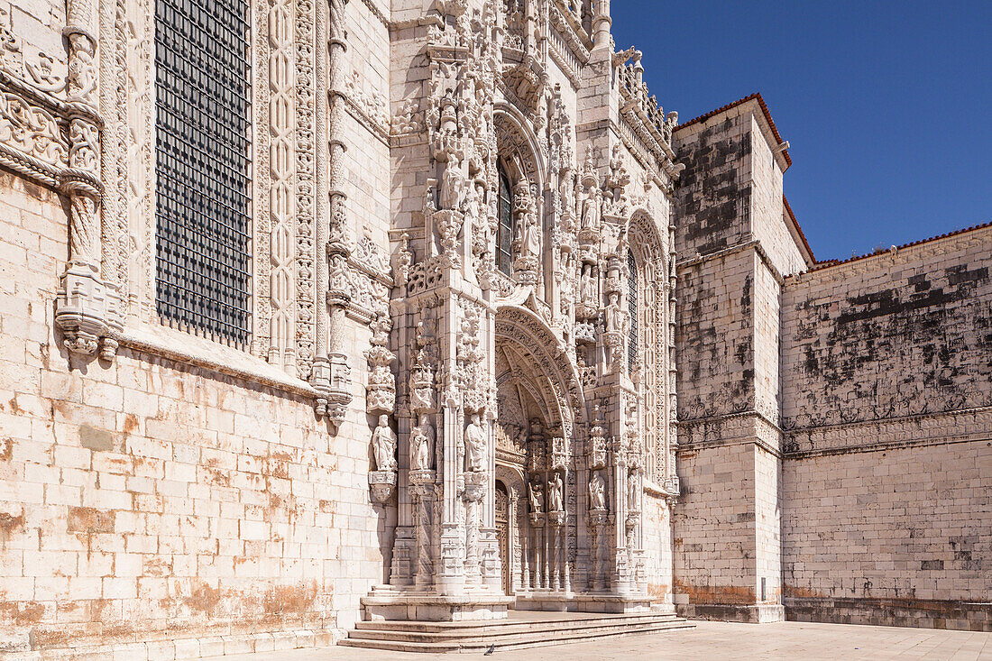 Mosteiro dos Jeronimos Monastery of the Hieronymites, UNESCO World Heritage Site, Belem, Lisbon, Portugal, Europe