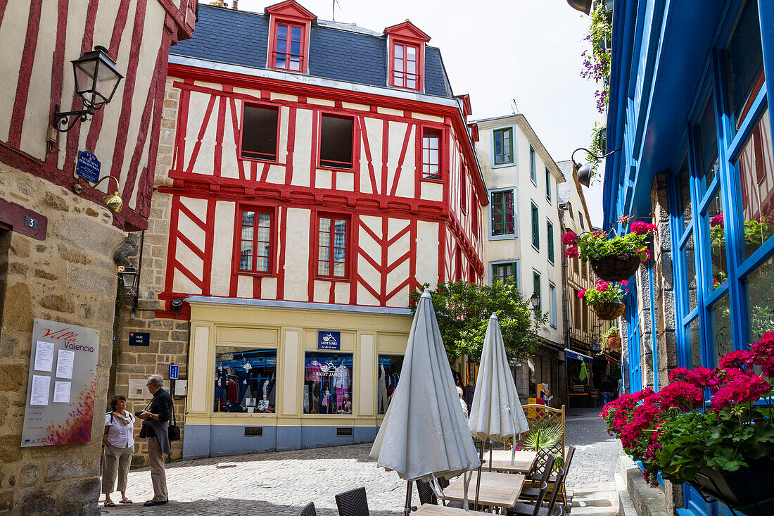 Fachwerkhäuser in Vannes, Département Morbihan, Bretagne, Frankreich, Europa