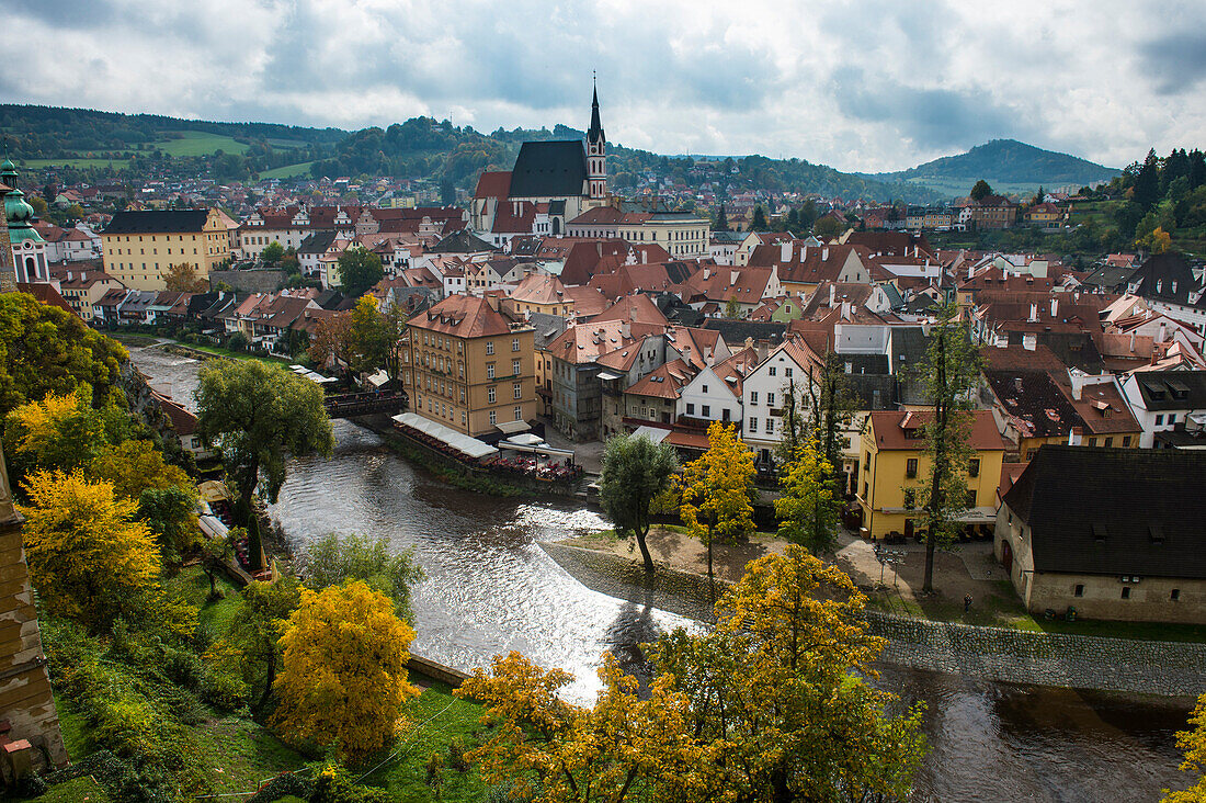 View over Cesky Krumlov and the Vltava River, Czech Republic, Europe