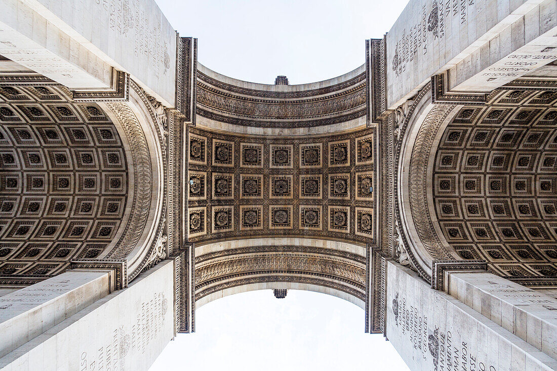Triumphbogen, Arc de Triomphe, Place Charles-de-Gaulle, Paris, Frankreich