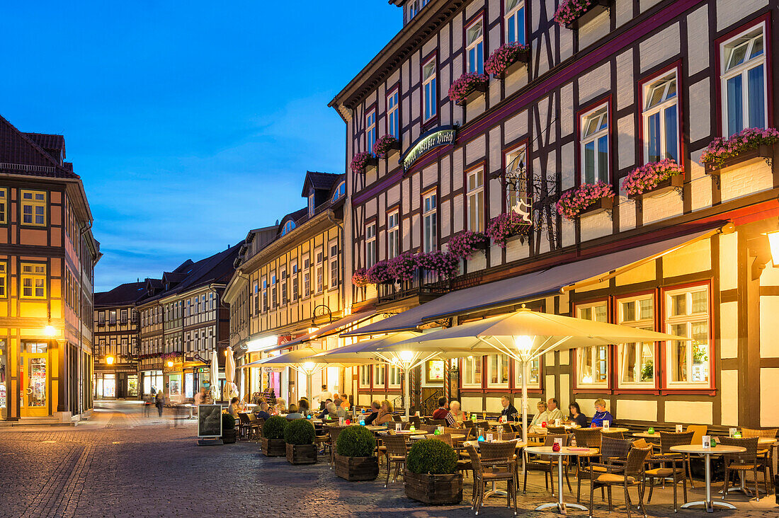 Market square and Town Hall at twilight, Wernigerode, Harz, Saxony-Anhalt, Germany, Europe