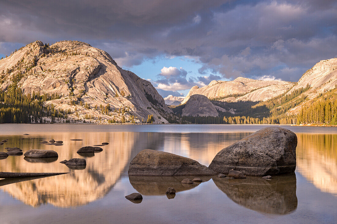 Granite mountains reflected in Tenaya Lake, Yosemite National Park, UNESCO World Heritage Site, California, United States of America, North America