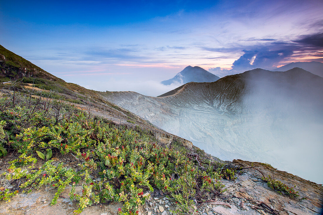 Kawah Ijen volcano, Banyuwangi, Java, Indonesia