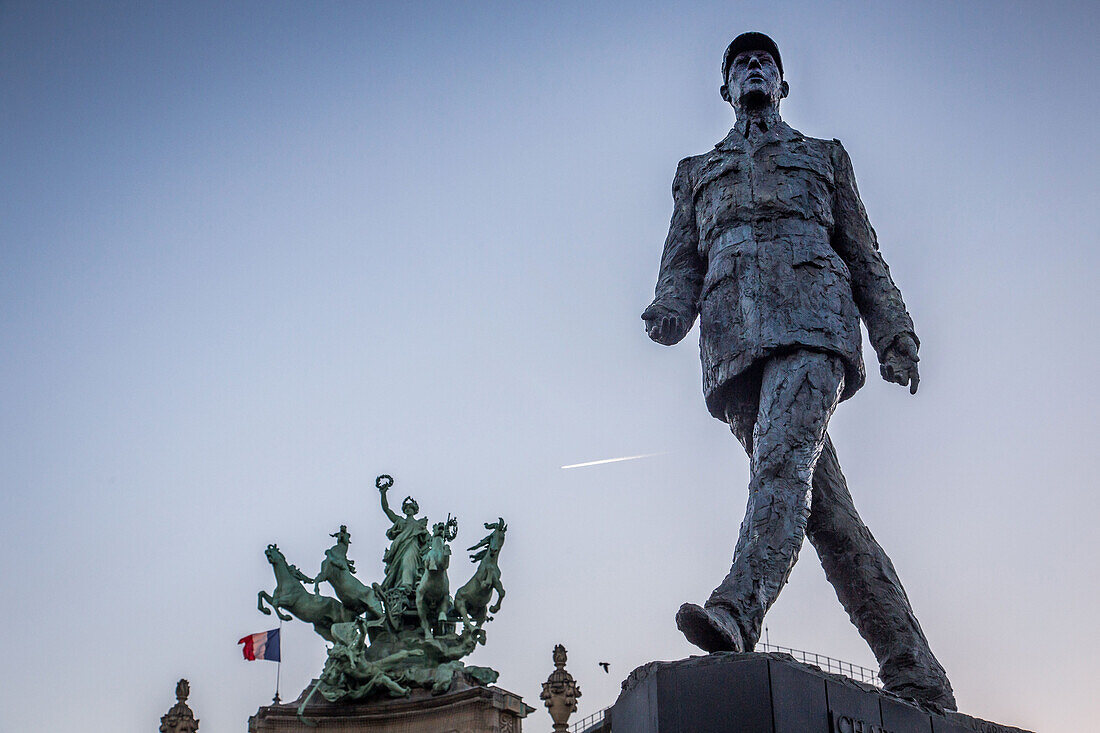 statue in honour of general charles de gaulle by the sculptor jean cardot, place clemenceau, 8th arrondissement, paris, ile-de-france, france