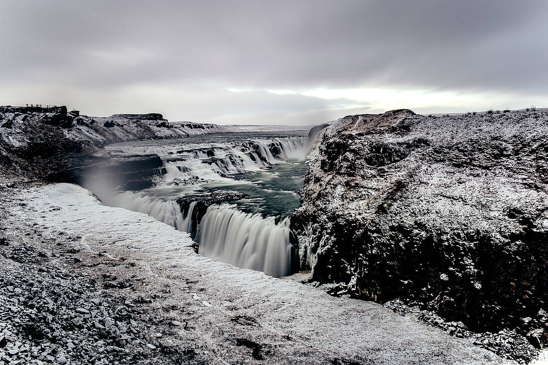 Gulfoss Wasserfall in Südisland in Winter, Goldener Kreis, Island, Nordeuropa