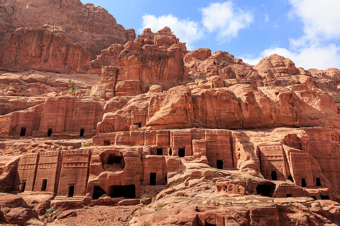 Tombs, Street of Facades, Petra, UNESCO World Heritage Site, Jordan, Middle East