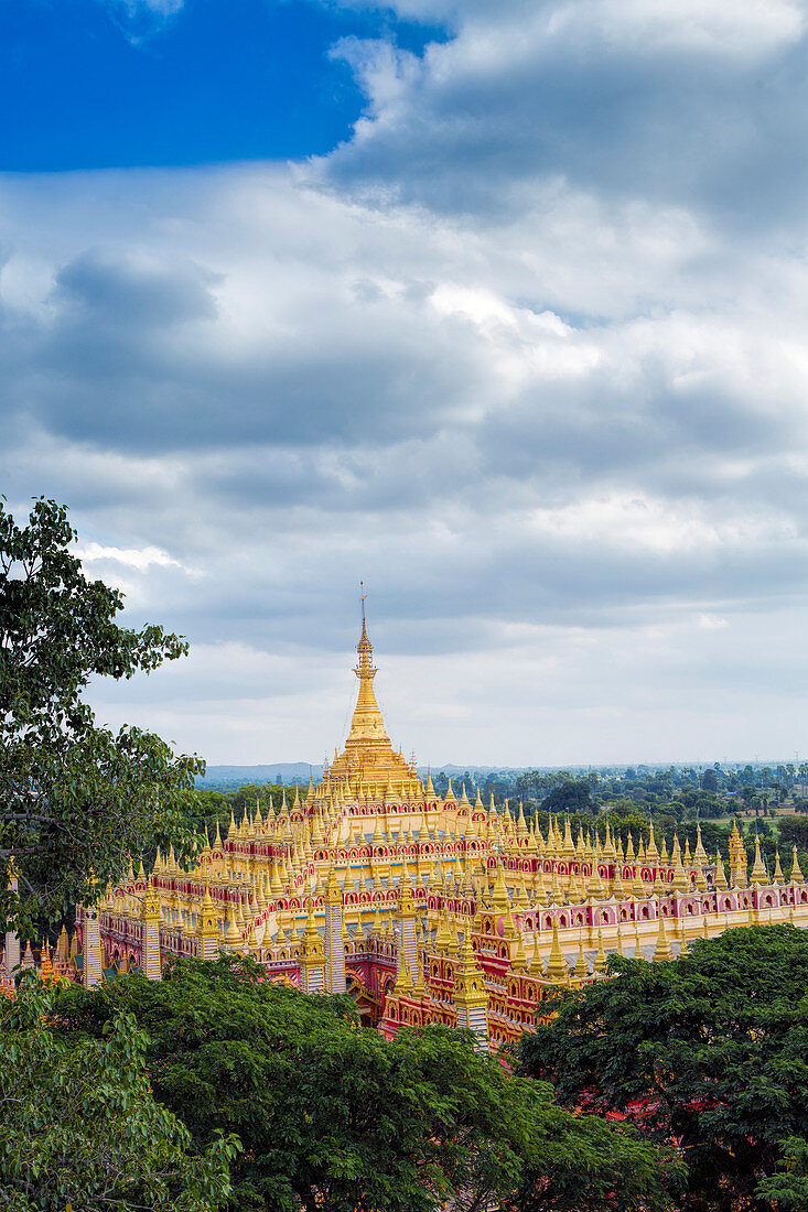 Thanboddhay Thambuddhei Paya Buddhist temple, Monywa, Sagaing, Myanmar Burma, Southeast Asia