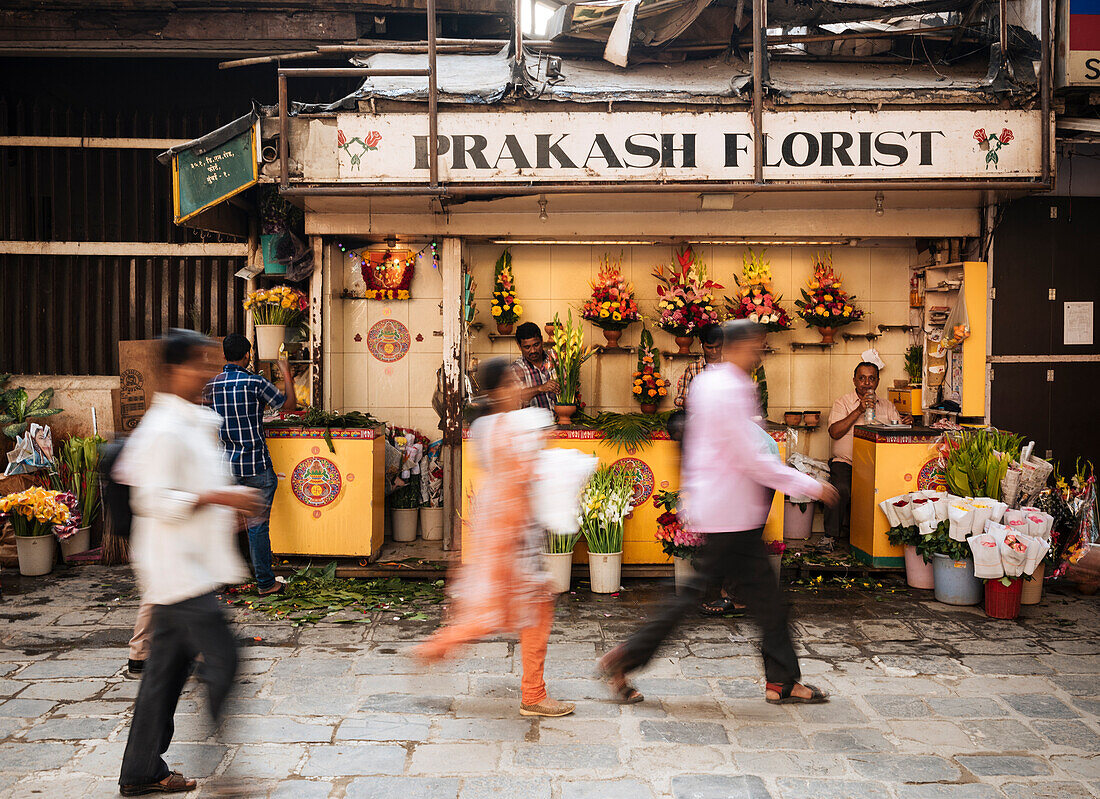 Exterior of florist shop, Mumbai, India, South Asia