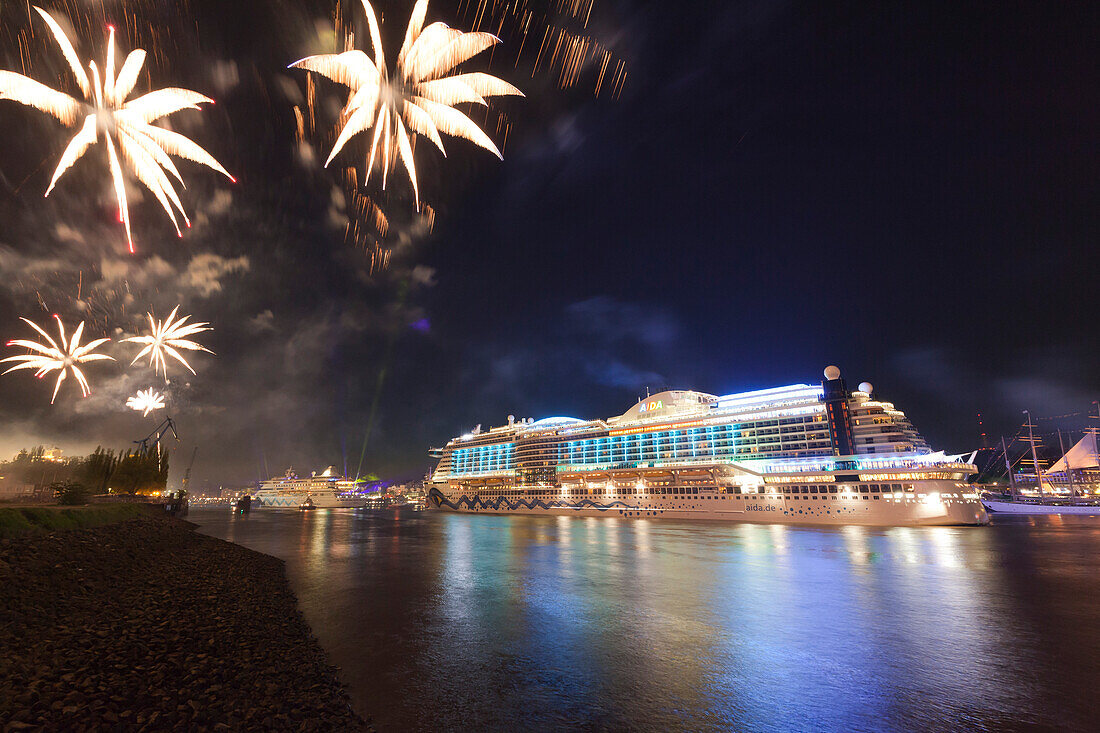 Fireworks during the launching ceremony of the cruise liner AIDAprima, Hamburg, Germany