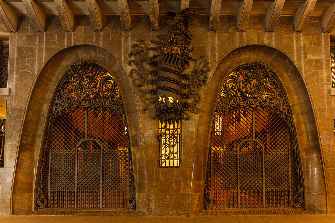 Palau Güell, Modernisme, modernism, Art Nouveau, architect Antonio Gaudi, UNESCO world heritage, Carrer Nou de la Rambla, El Raval, Altstadt, Ciutat Vella, Barcelona, Catalunya, Catalonia, Spain, Europe