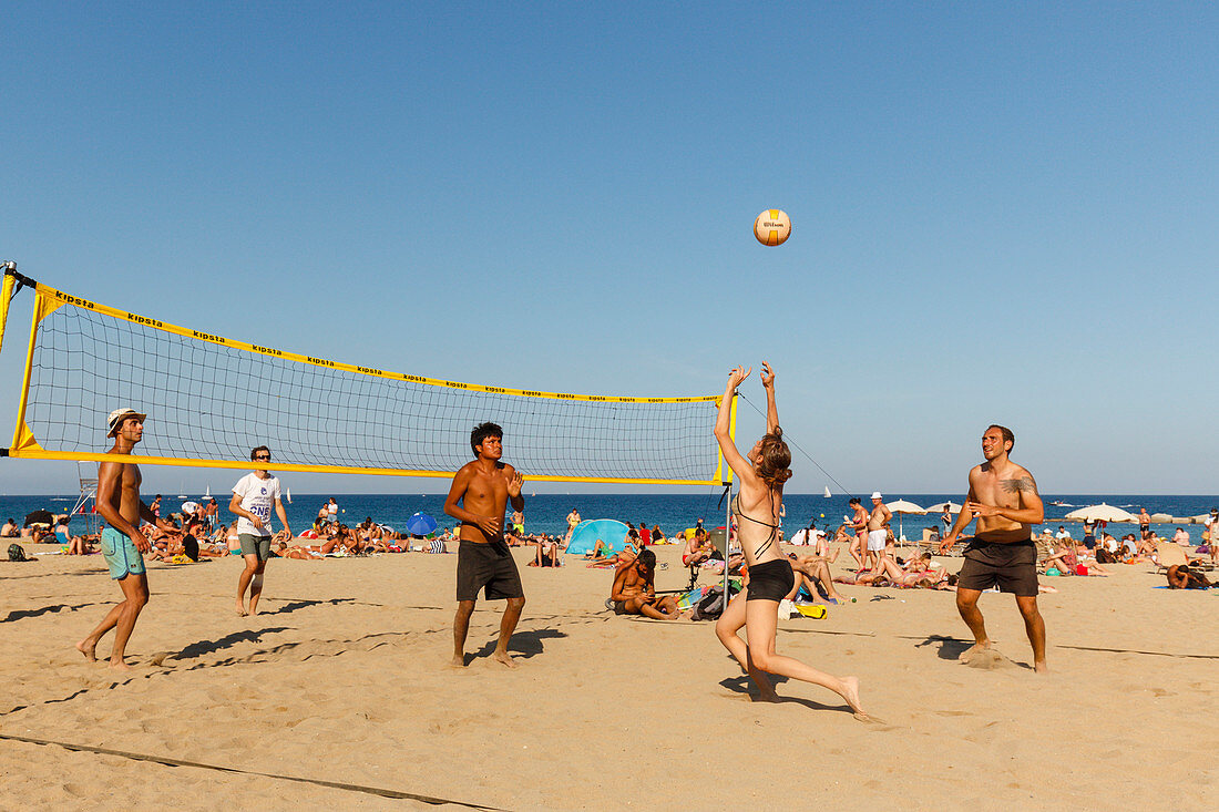 beach volleyball, beach life, Platja de Barceloneta, beach, Hotel W Barcelona, Barceloneta, Barcelona, Catalunya, Catalonia, Spain, Europe