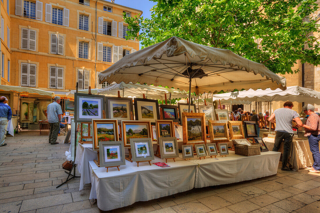 Paintings market, Aix-en-Provence, Bouches-du-Rhone, Provence-Alpes-Cote d'Azur, France