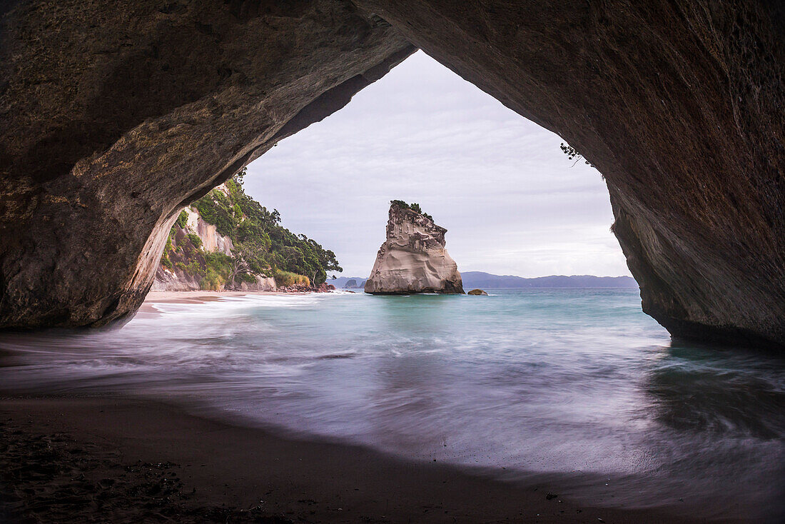 Cathedral Cove sunrise, Coromandel Peninsula, North Island, New Zealand, Pacific