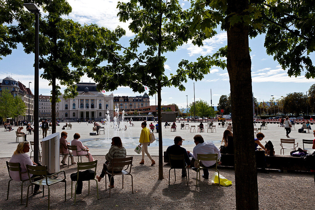 Sechseläutenplatz and the Opernhaus, Zurich, Switzerland