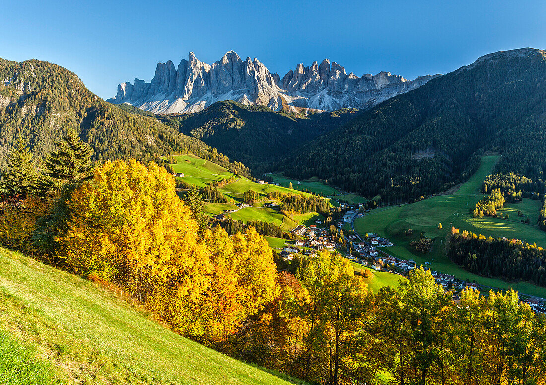 Funes Valley, Odle, autumn, south tirol, italy