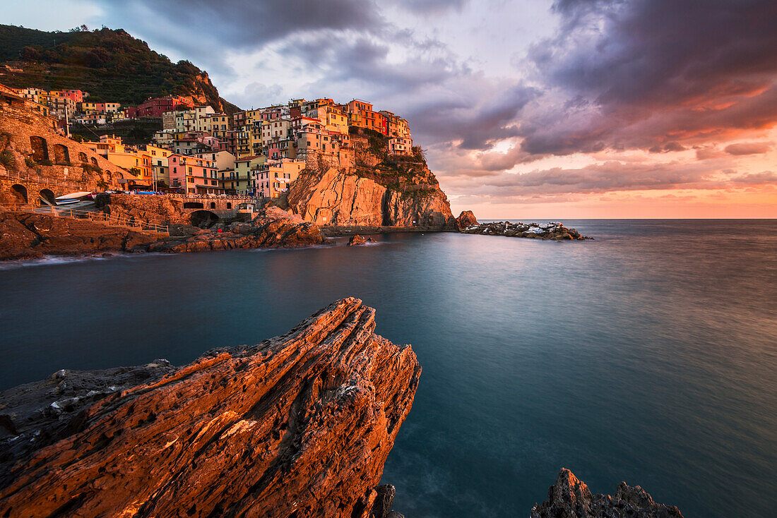 Italy, Liguria, La Spezia district, Cinque Terre - Manarola at sunset