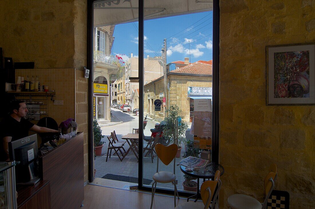 Internetcafe im Viertel Arabahmet, Lefkosa, türkischer Teil von Nikosia, Nord-Zypern