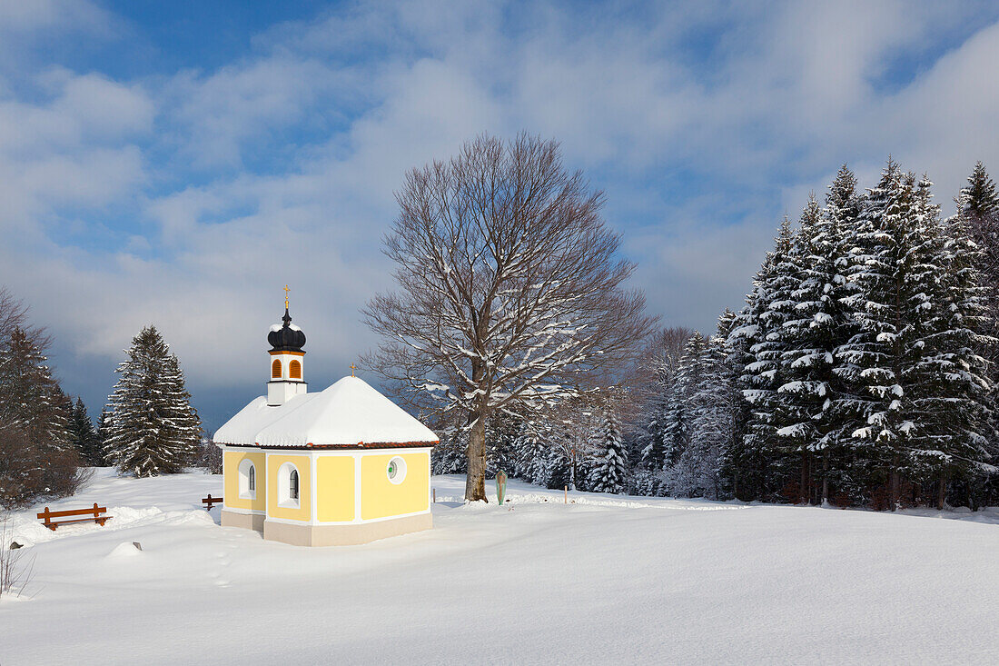 Kapelle Maria Rast, auf den Buckelwiesen bei Krün, Bayern, Deutschland