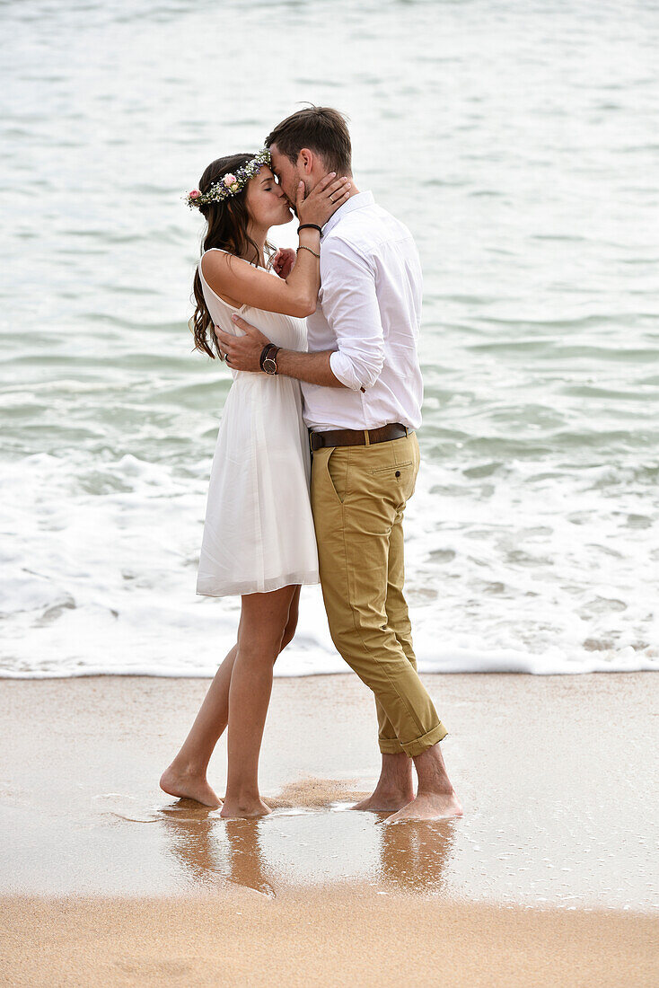 Wedding couple at the beach of  Vale do Lobo, Algarve, Portugal