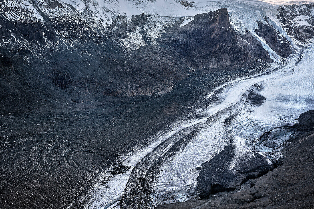 Pasterzen Glacier, Grossglockner high Alpine road, Salzburg / Kaernten, Austria, Europe