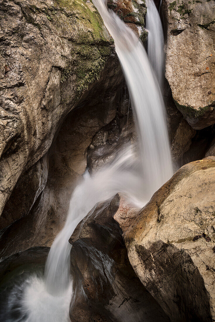 Wasserfall in Seisenbergklamm, Saalbachtaler Naturgewalten, Salzburger Land, Österreich, Europa