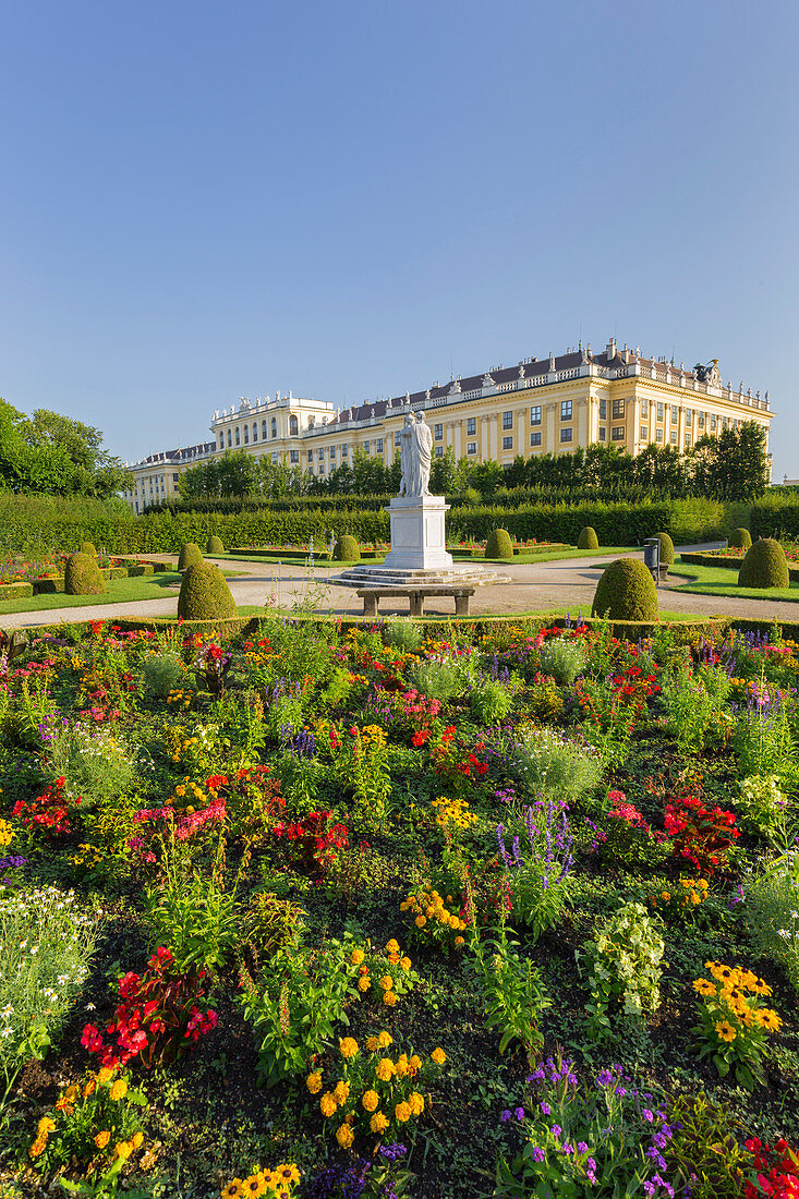 Bei der Kaiserfigur, Schloss Schönbrunn, Schönbrunner Schlosspark, 13. Bezirk, Wien, Österreich