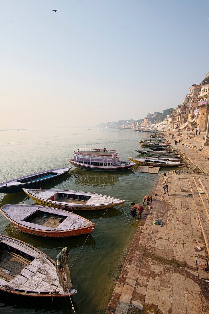Rowboats anchored at the ghats close to Varanasi old town