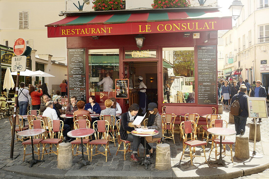 Bar Restaurant in Montmartre district, Paris, France.