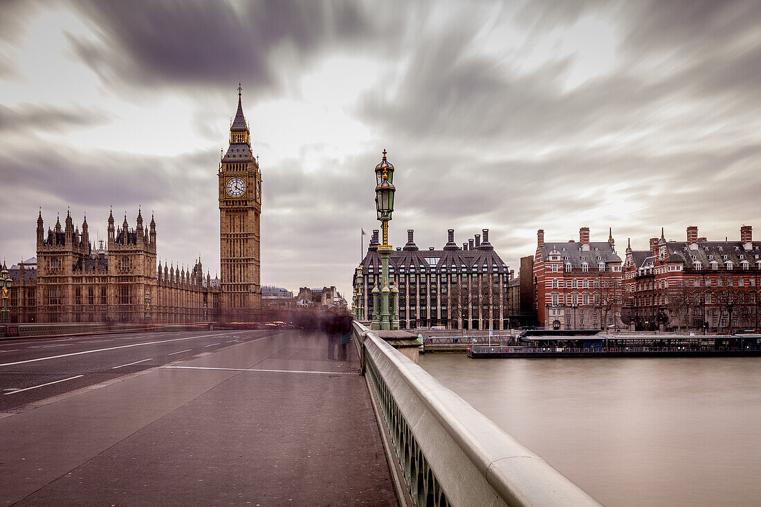 Big Ben, Westminster Bridge and The River Thames, London, England.