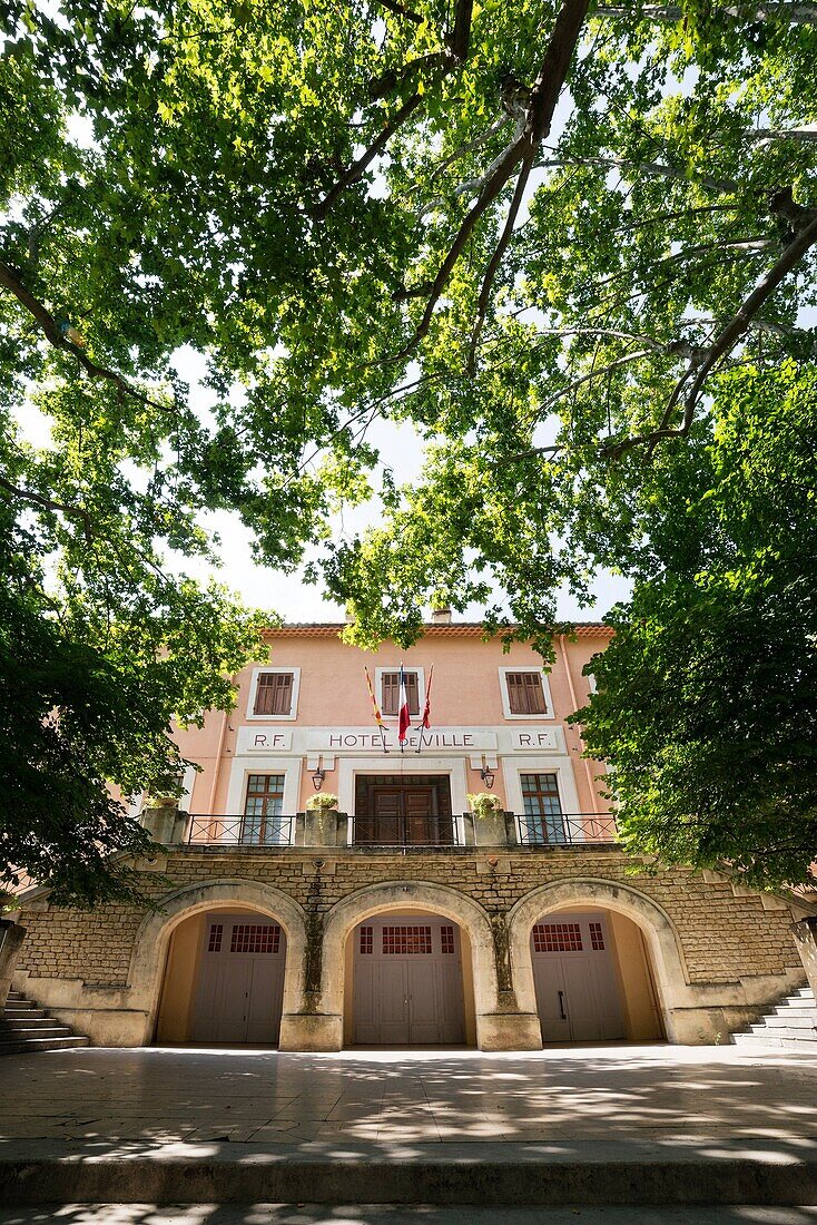 Town Hall building, Fontaine-de-Vaucluse, Vaucluse, 84, Provence-Alpes-Côte d´Azur, France, Europe.