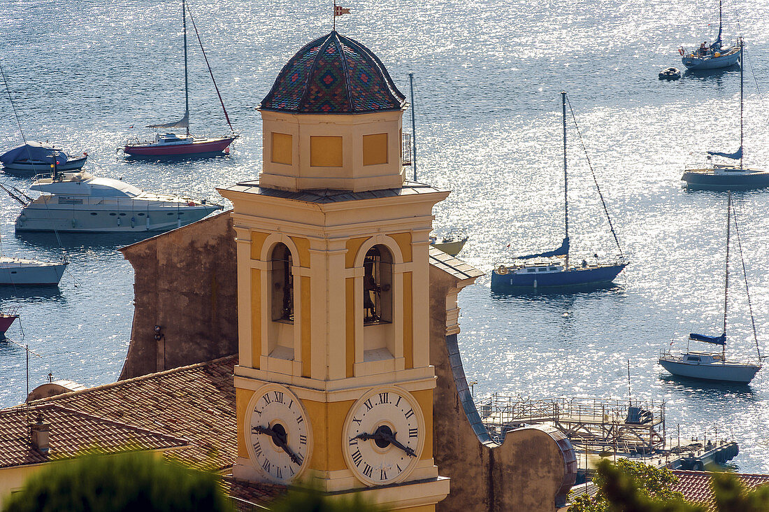 Europe, France, French Riviera, Alpes-Maritimes, Villefrance-sur-Mer. The bay and the campanile.
