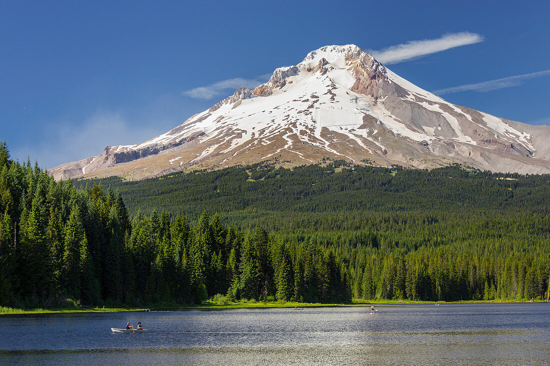 Mt. Hood, Trillium Lake, Oragon, USA