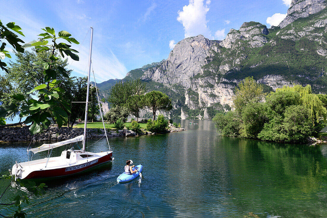 Sabbioni-Strand, Riva, Nördlicher Gardasee, Trentino, Italien