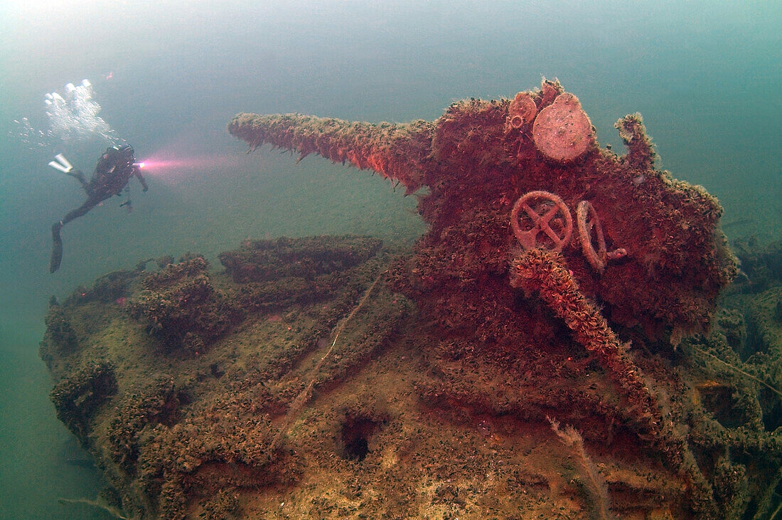 'wreck diving, wreck ''Lieutenant Zatsarennyj'', Black sea, Ukraine.'