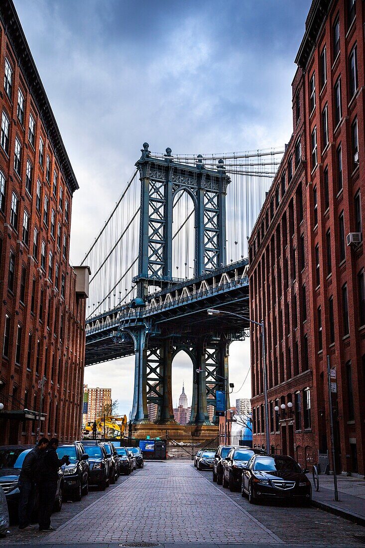 Manhattan Bridge, from Dumbo, Brooklyn.