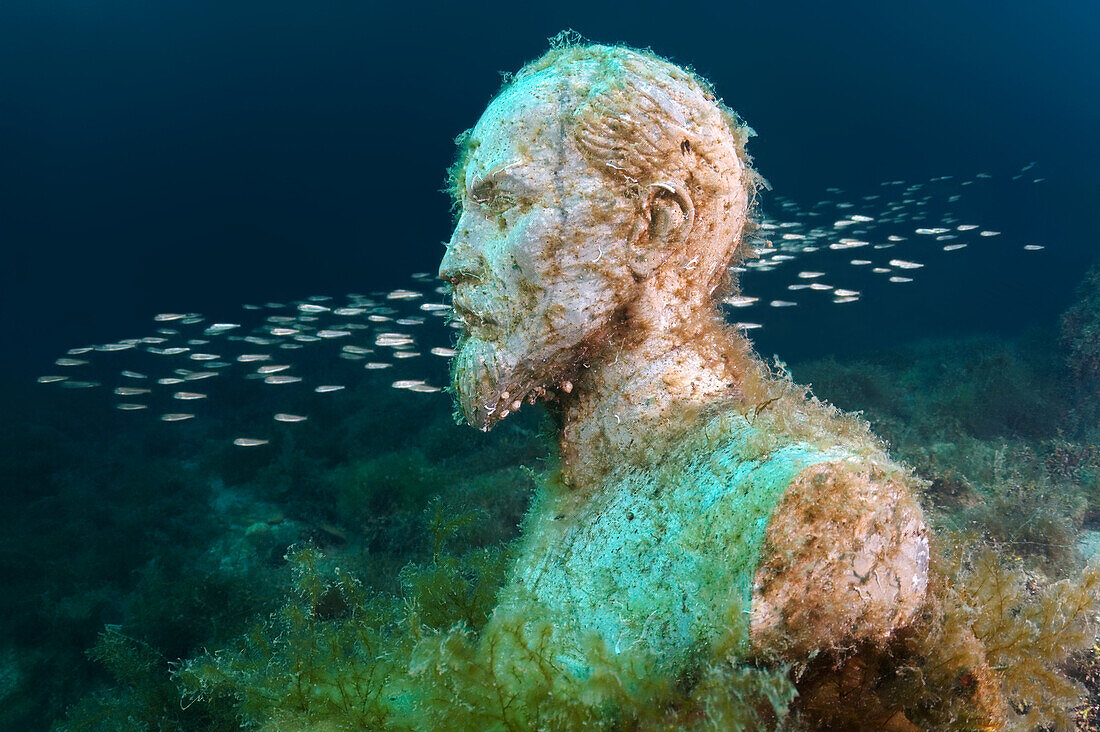 'Underwater museum ''Reddening leaders'', Felix Edmundovich Dzerzhinsky sculpture. Cape Tarhankut, Tarhan Qut, Black sea, Crimea, Ukraine, Eastern Europe.'