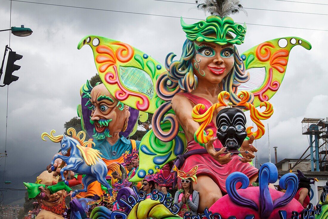 Carnival of Blacks and Whites, Colombian traditional festival. It´s celebrated from 2 to 7 January of each year.Great Parade, It´s celebrated the January 6.