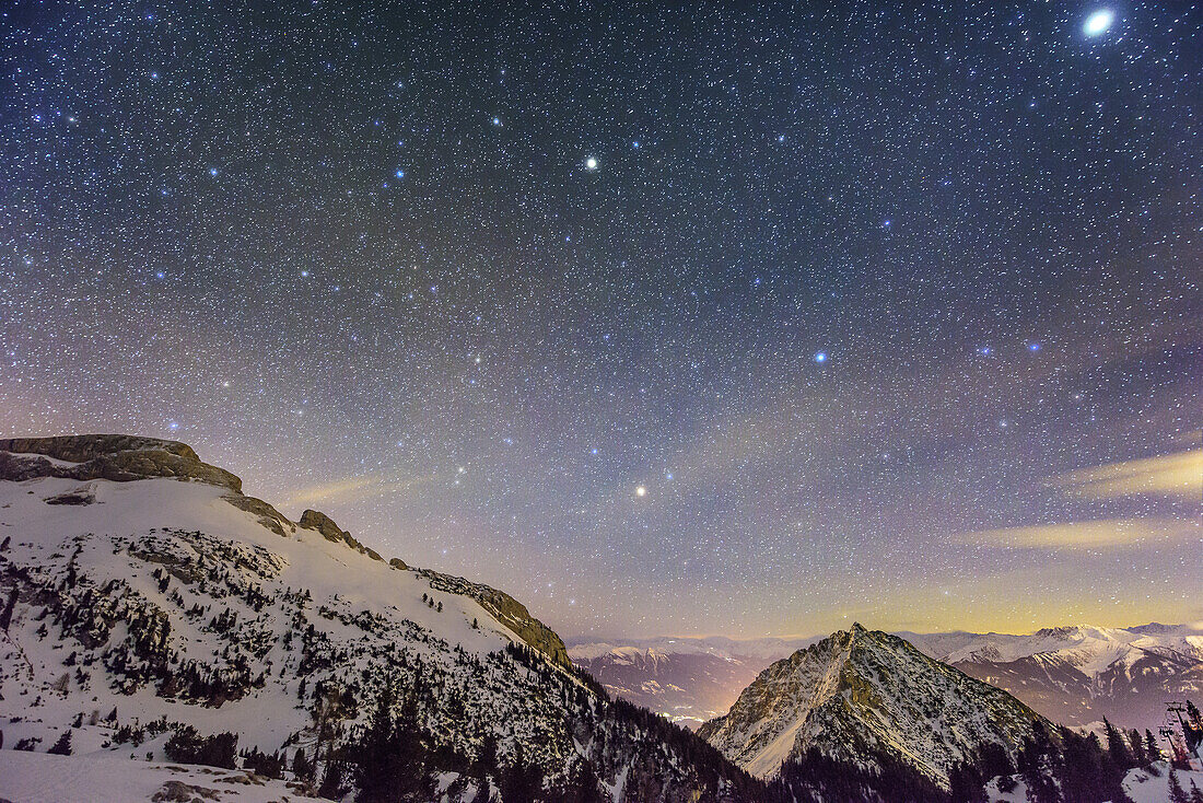 Starry sky above Rofan range with Ebnerspitze, Rofan range, Tyrol, Austria