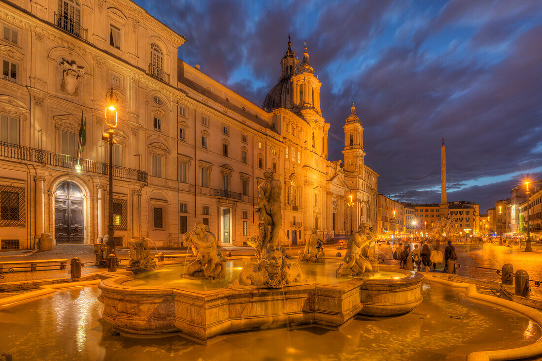 Fontana del Moro, Fontana dei Quattro Fiumi, Piazza Navona, Rom, Latium, Italien