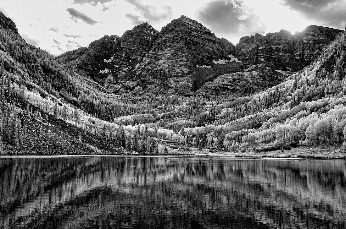 Infrared image of the Maroon Bells Aspen, Colorado