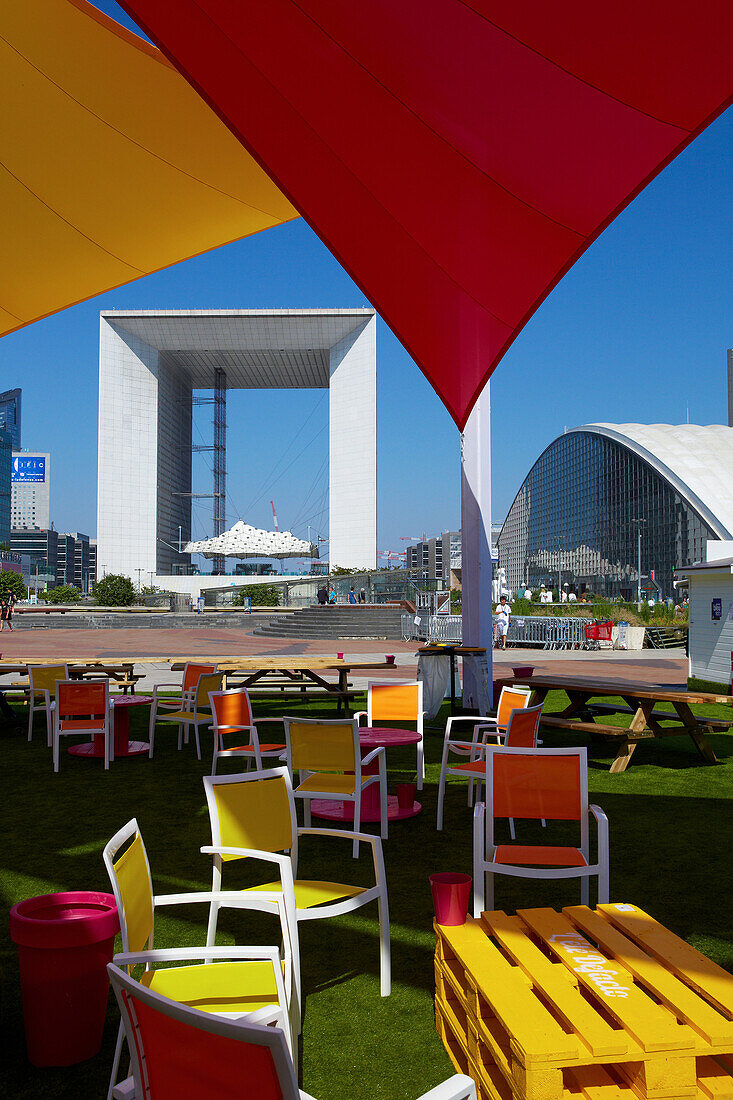 La Grande Arche. La Defense. Paris. France. Europe.